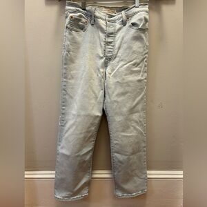 Levi's Ribcage Straight Ankle Jeans